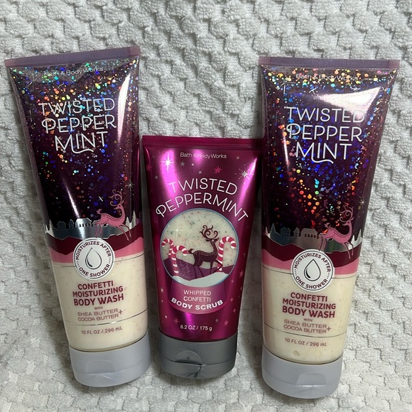 Bath and Body Works Twisted Peppermint Body Wash - Picture 1 of 3